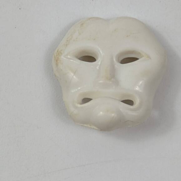 Set Of 3 Vintage .75" Plastic Tragedy Face Mask Shank Buttons Black Navy White - Picture 4 of 5